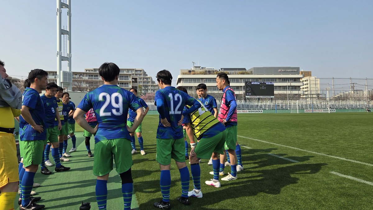 UKON19's tweet photo. 全日本O-40サッカー選手権
東京都予選決勝
FCフエンテ東久留米
0-2
エリース東京

初めての決勝の舞台
聖地西ケ丘サッカー場

48歳になっても
好きなことで素敵な場所で
サッカーができる

東京No.2

一緒に戦ってきた仲間と
こんな景色でサッカーできた
幸せな1日でした

ただ悔しいからリベンジ！ https://t.co/clmGFDdt95