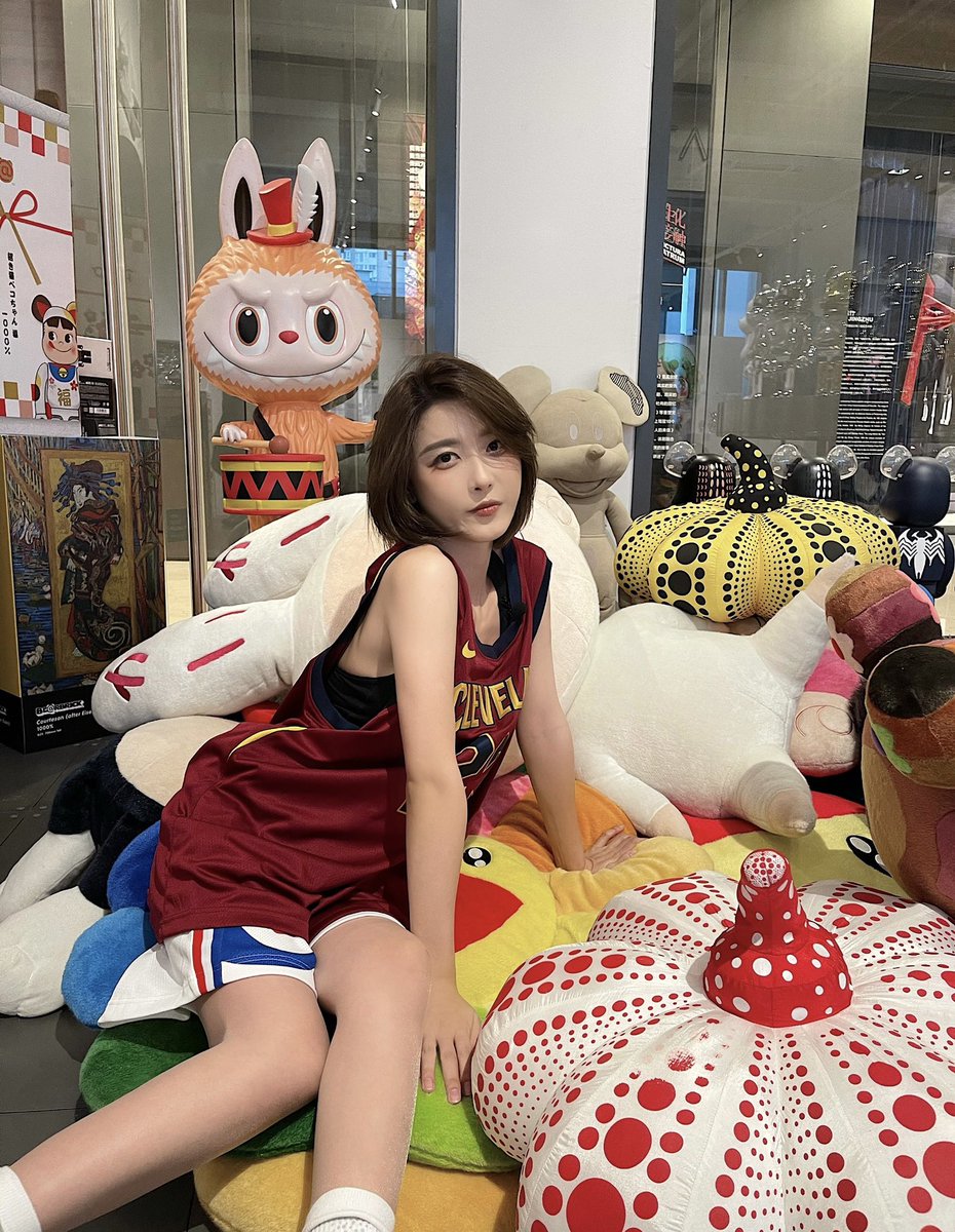 nxy666888's tweet photo. #北京 #聂小雨 好快的周末 https://t.co/BCkCsob7ZW