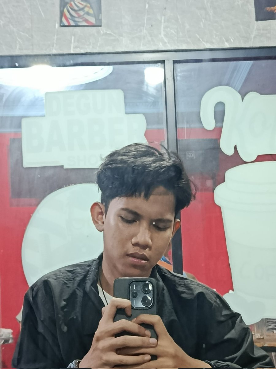 nyari yg gaada tweet media