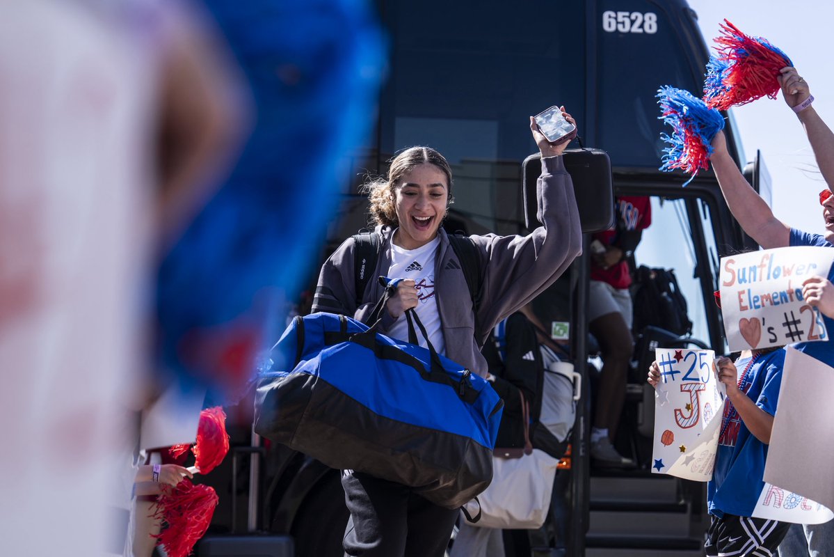 Kansas Women's Basketball tweet media