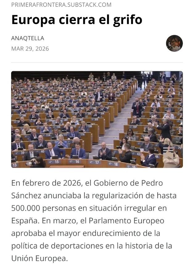 Ana Stella tweet media