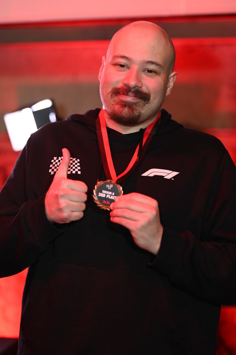 viennality tweet media