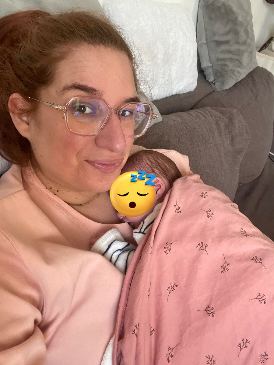 Tania 🌈 🌸 tweet media