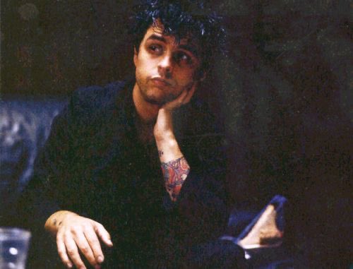 Billie Joe Armstrong Daily tweet media