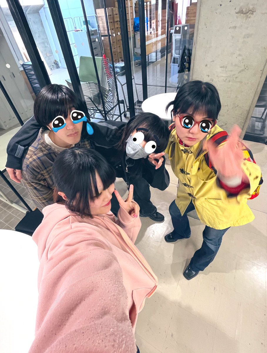 せな tweet media