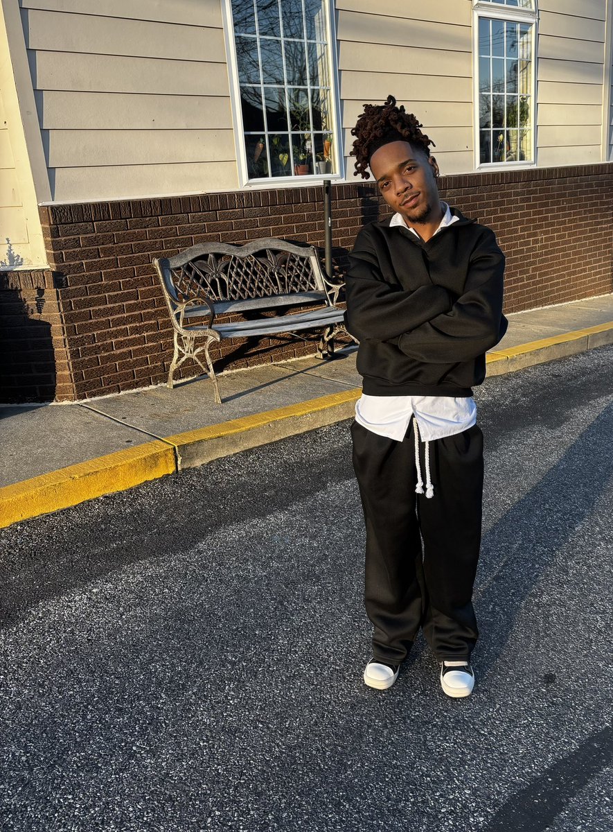 AlmightyKevvo's tweet photo. https://t.co/tEdM43DBSr