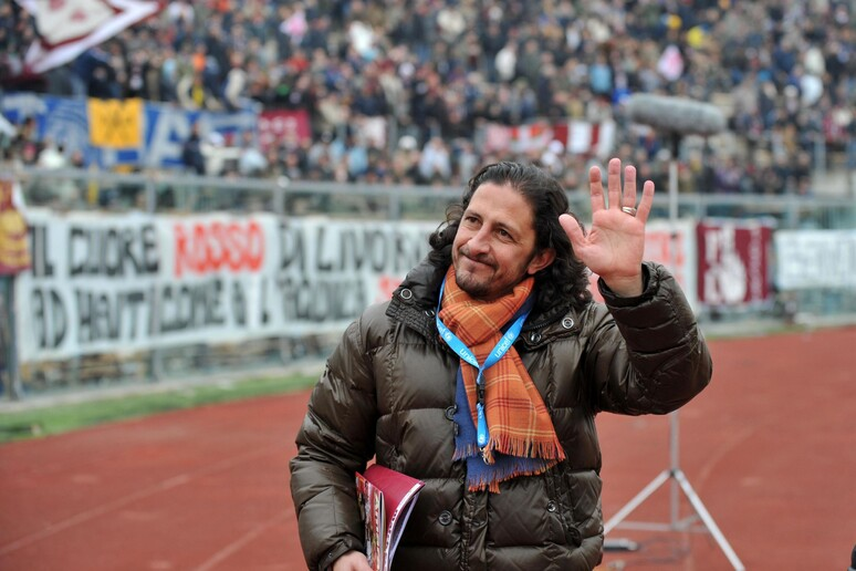 ultras_antifaa tweet picture
