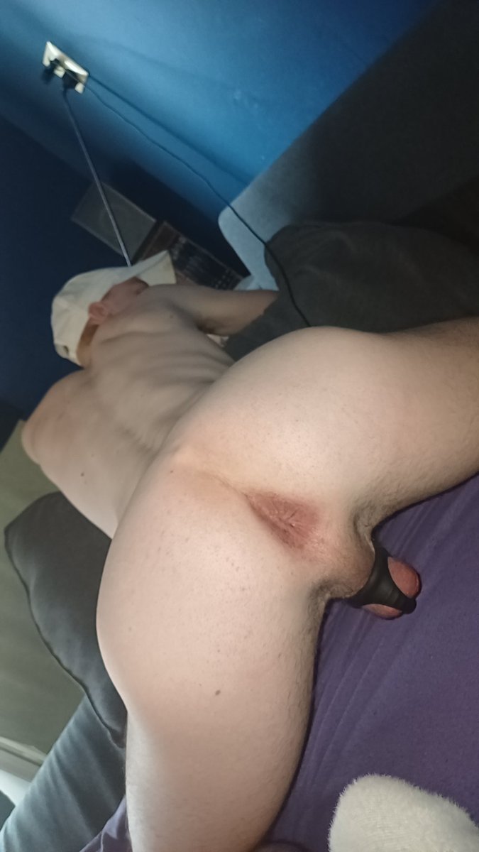 pupHitster's tweet photo. Who wants to fuck? I'm already ready. https://t.co/kBovrdiOsi