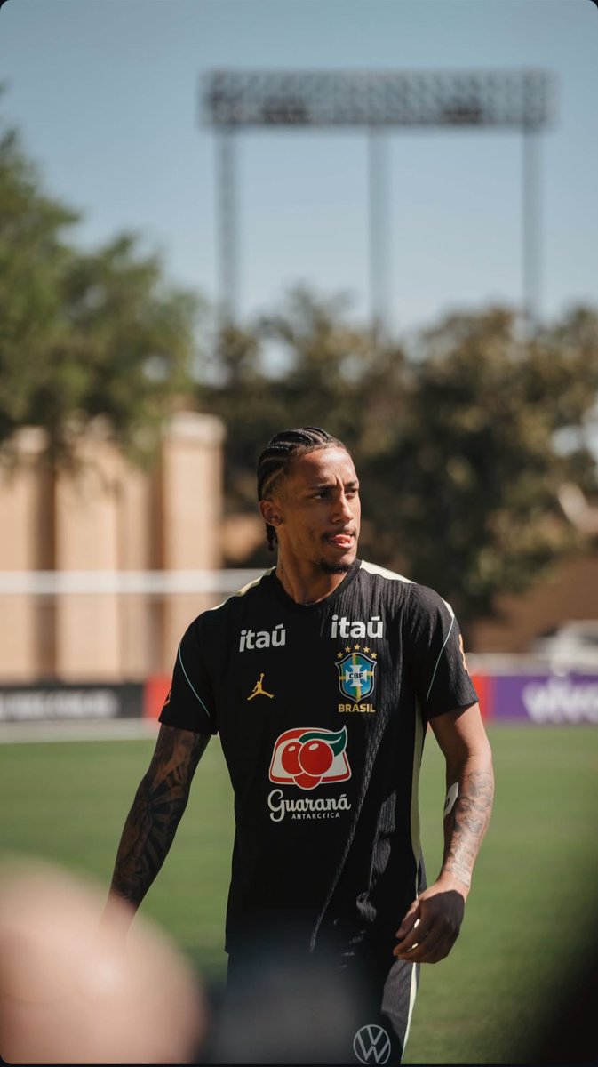 DeeDee🌟 tweet media