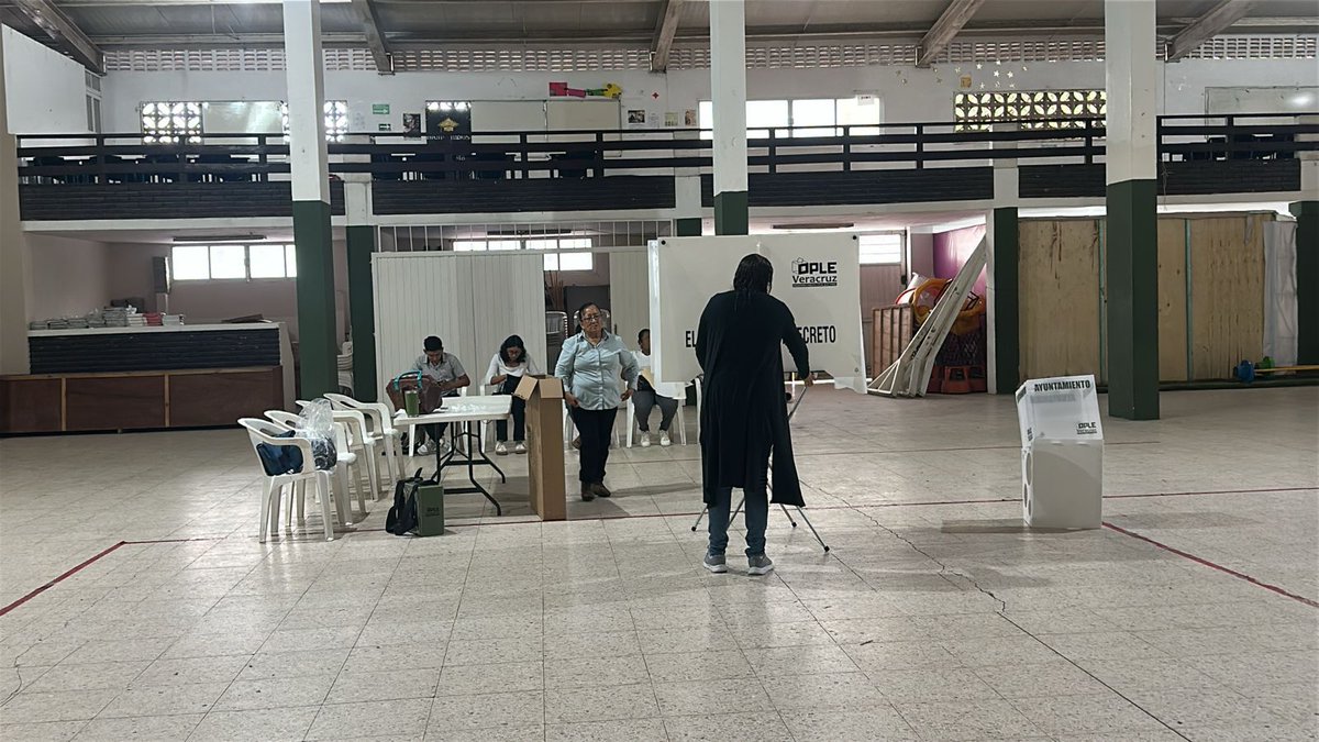 Espejo del Poder tweet media