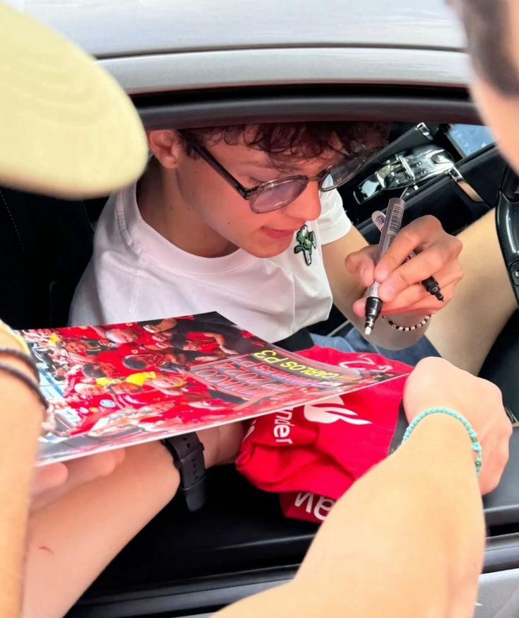 カート ⁸⁷ ¹ ¹¹ | LN1 OB87 tweet media