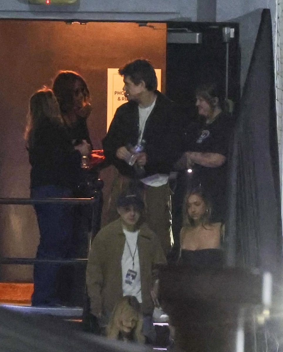 Karen Cesar tweet media