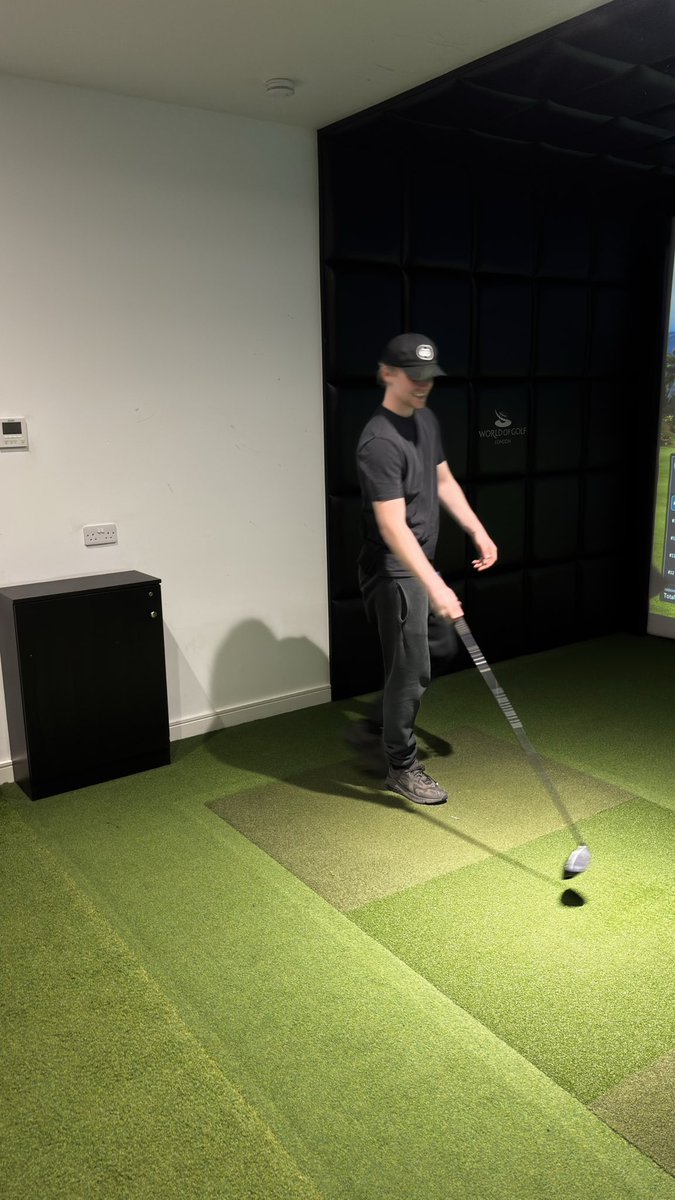 Lucas Davis tweet media