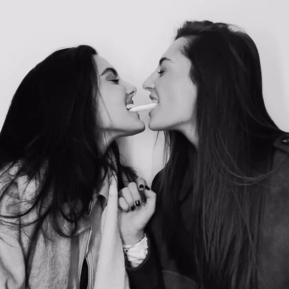 Marie-Laure tweet media