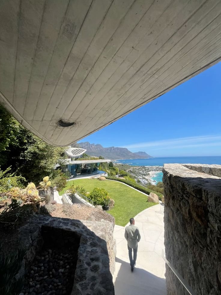 Sci-Fi Archives tweet media