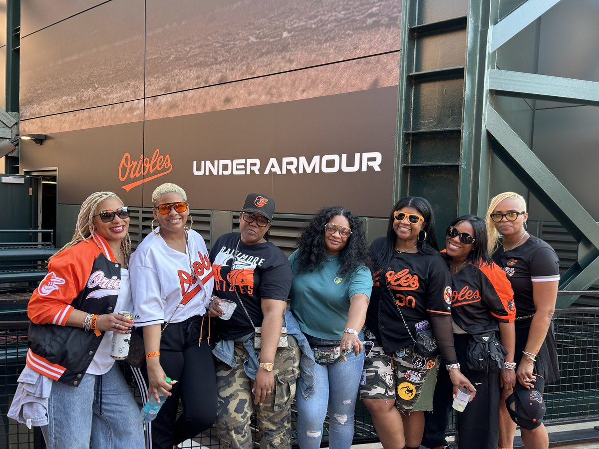 theNFLchick's tweet image. Late post. Still riding high off opening day vibes. A time was had #birdland