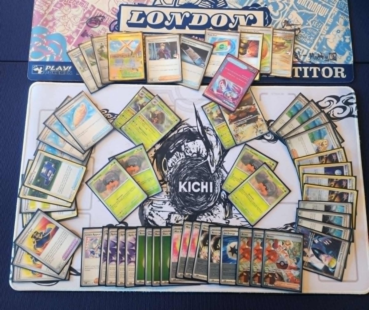 ElvianElvy_NFT's tweet photo. TOP 4 Cape Town SPE 😭with Dwebbie

SO
@postsimone for winning the whole event
Kichi for sponsoring me sleeves ^^
@ZachLesagePTCG for coming in 2nd and locking his invite!
@C4_TCG for helping me out with the deck, figuring out some matchups and for the insane Metafy guide
@Wet_Goose for helping out in general as usual 
@SheldonWasThere and @ProjectArceus for hanging out

I swear I'm never going to win an SPE 😭

Honestly I picked up the deck with no practice besides getting farmed abit, but the deck feels really solid and broken into the current metagame besides the 2 for the 2 bad MUs (Gardy, LassDori) it was a solid pick for this event in my opinion but man is the LassDori MU just HORID to play, if they ever just bump your PLHQ out early the game is legit over, double spiky doesnt even save you because charm and you're giving them damage to move on monkey.

Surprisingly, I used Lisia's Appeal a fair bit and actually won me a few rounds/games I'm quite surprised since I was going to cut it for Scrapper but decided not to along with Morty's Conviction. Besides that, I'm just surprised I didn't used as much healing as I expected, didn't use PokeVital that much.

Again Charlie's 60 is lit and feels super smooth and broken once you play more than 40 games on it (timing of everything is too important), check out his Metafy guide for more and indepth breakdown, deck is tuff.

Besides that had a fun event and was nice catching up with everyone again after a year! @SirAfroPanda @plessis_rudolph @HarprTCG and the rest I don't have on Twitter!

See you next SPE!
