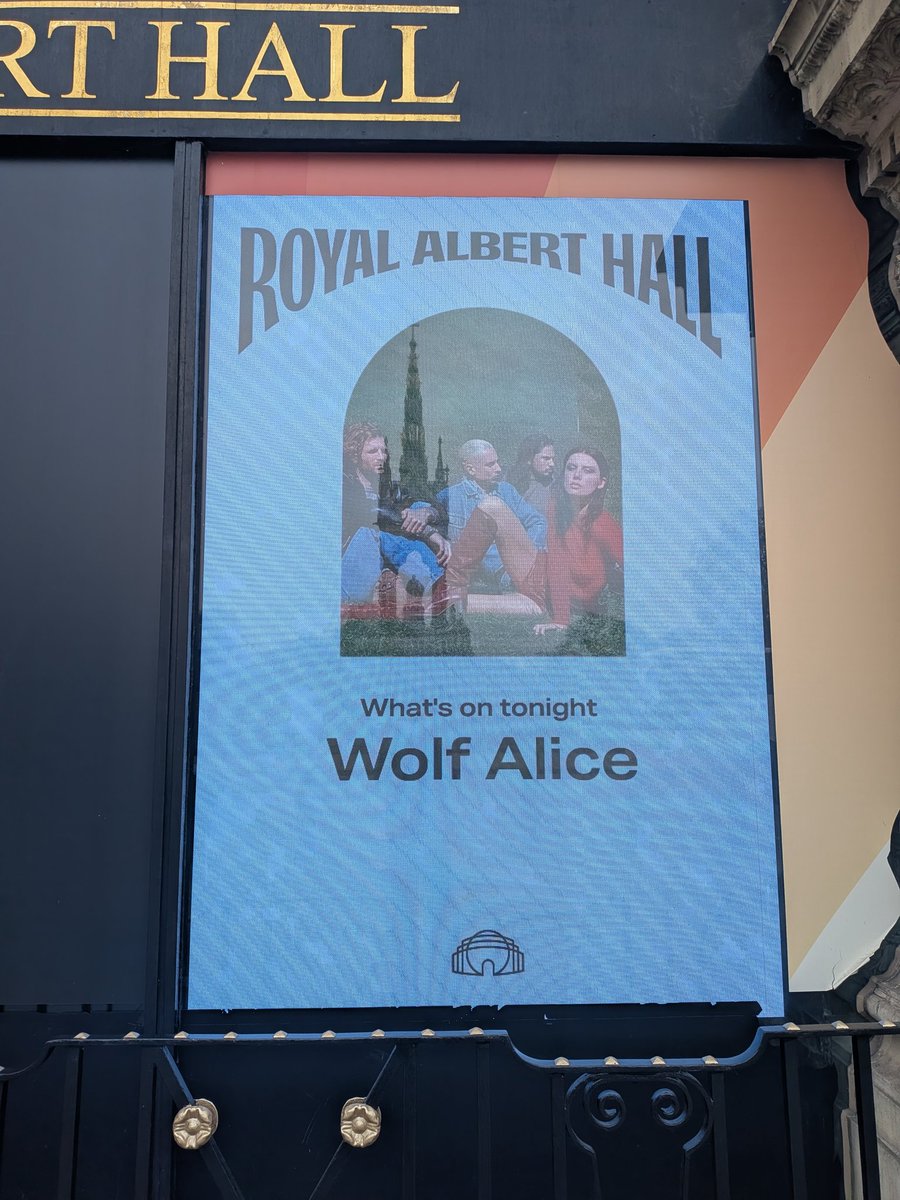 Alex Reviews Gigs tweet media