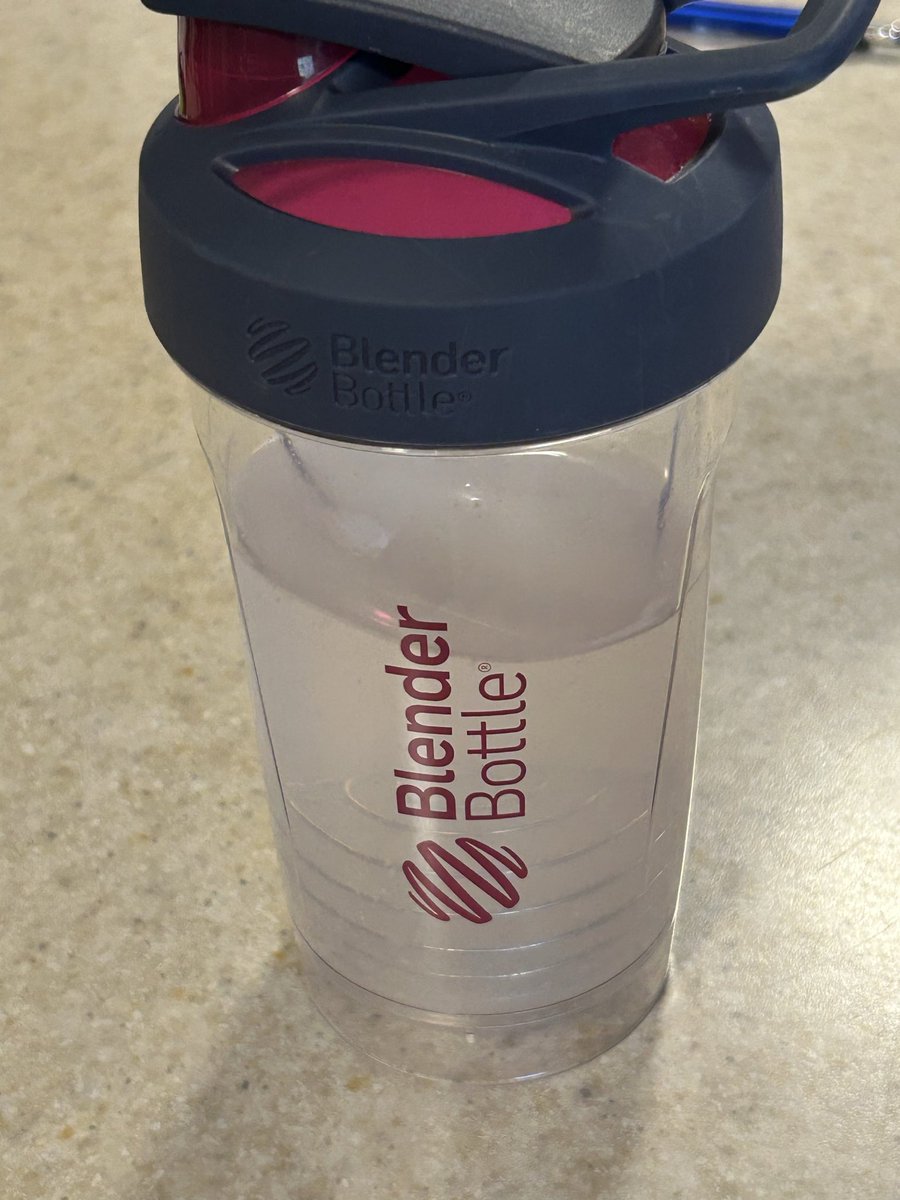 FTLGYM's tweet photo. These items were left at the volleyball tournament yesterday. Please DM if they are yours. https://t.co/LCv2Qgeota