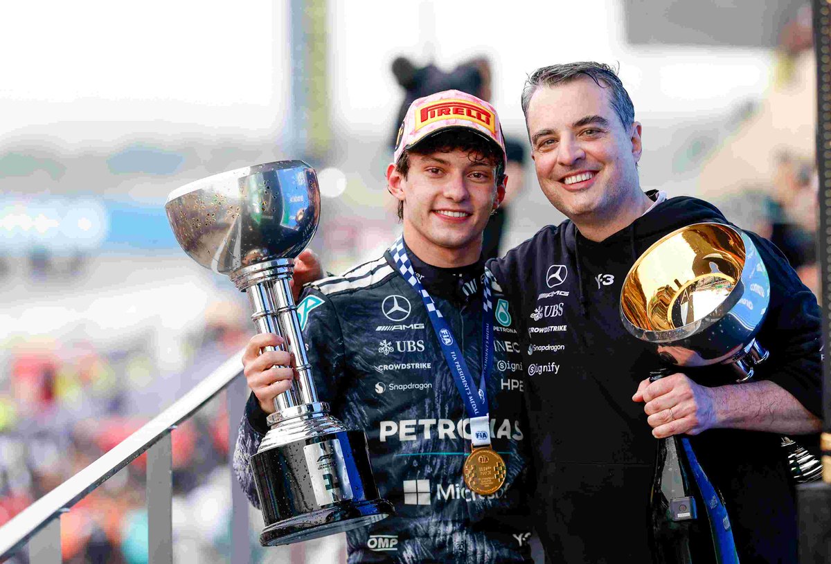 MotorChicche's tweet photo. Sogno di una domenica di inizio primavera.
#japanesegp #kimiantonelli #F1 #Formula1 #mercedes
>> https://t.co/lpRkb7FXfb https://t.co/rMBs0IGnsL