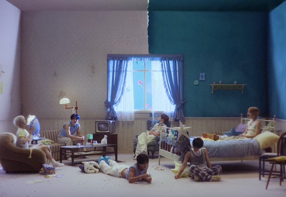 pímwα⋆ tweet media