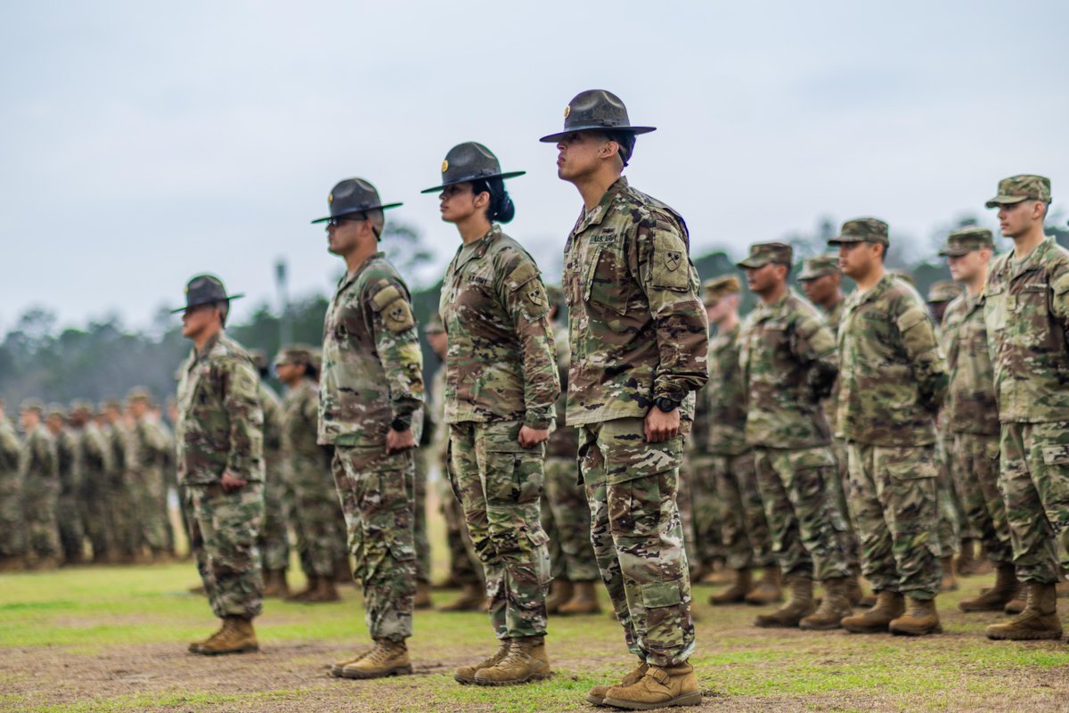 MCoEFortBenning's tweet image. More than a hat.

The first true example of leadership a #Soldier encounters is the #DrillSergeant. 
This is more than a job; it is the solemn duty of shaping the future of the #USArmy, one Soldier at a time.