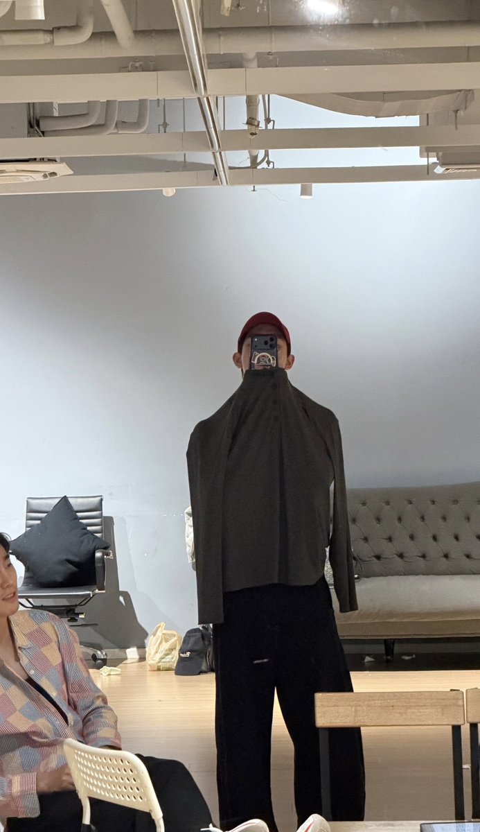 kkbook99's tweet image. #ฟอสบุ๊ค #forcebook #fforce_ #kasibook 

from this                                            to this