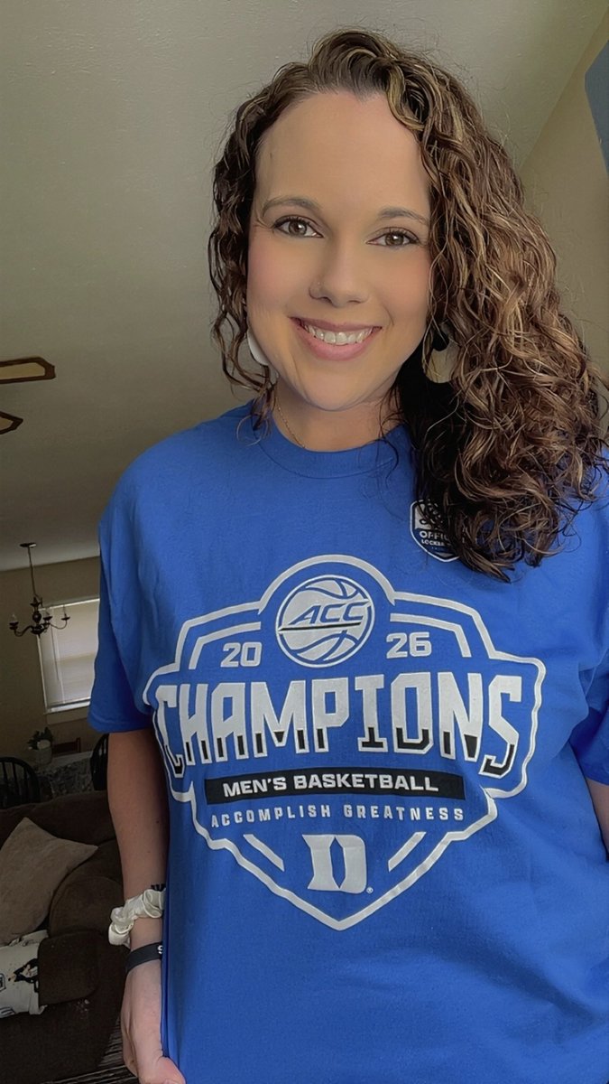 LeAnne ✨ tweet media