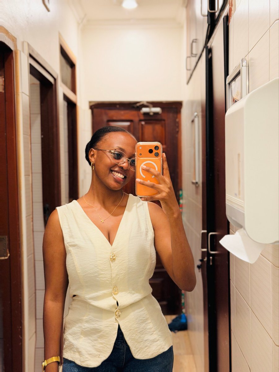 Ms. P 🌻 tweet media