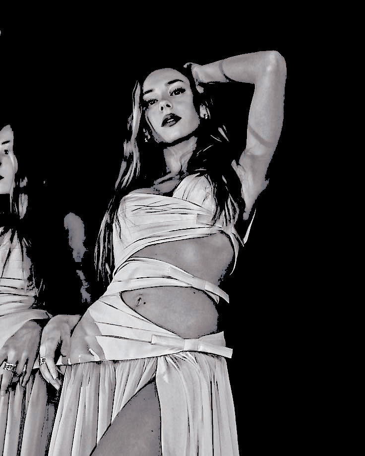 𝗬𝗔𝗫𝗟𝗘𝗬'𝗦 𝗛𝗘𝗜𝗥𝗘𝗦𝗦 ♛ tweet media