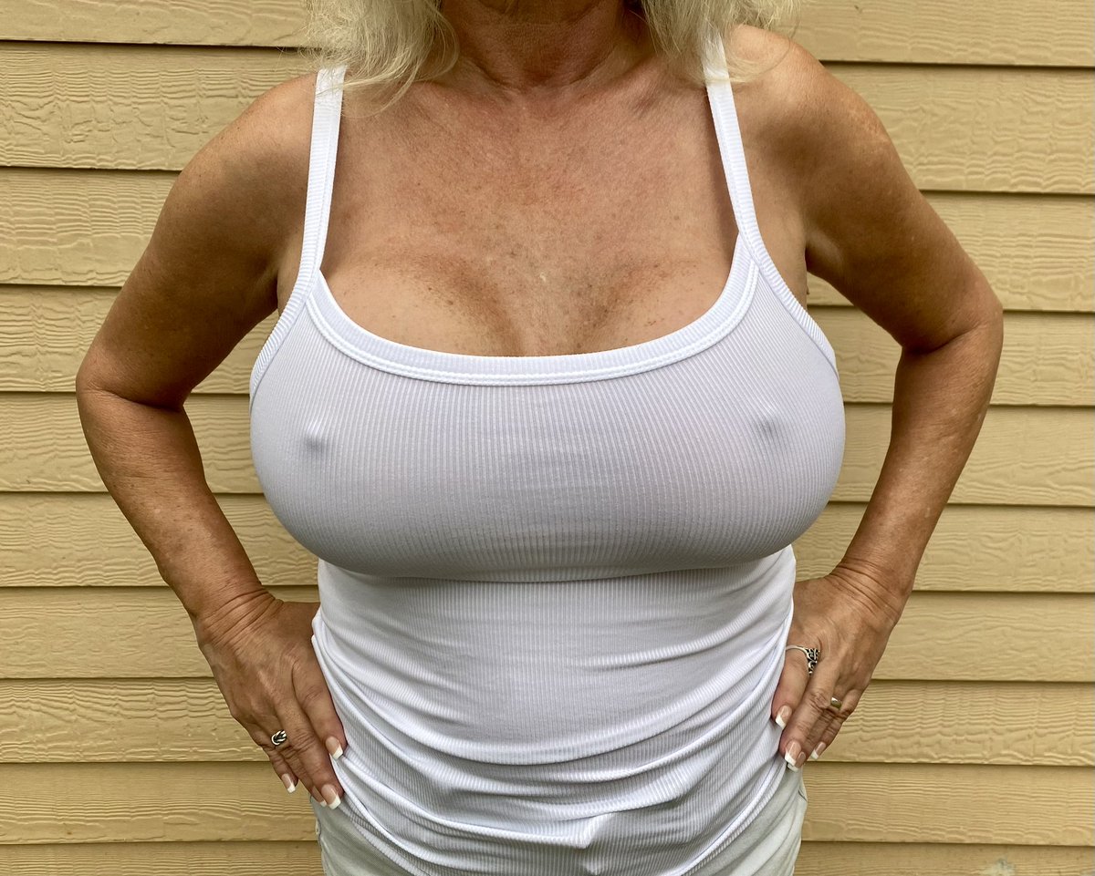 FunSexyCouple tweet media