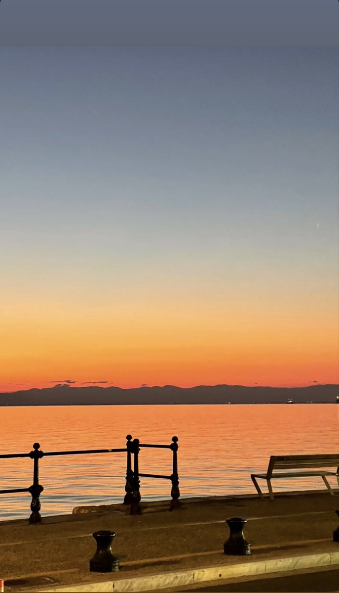 ΣμέρνⒶ tweet media