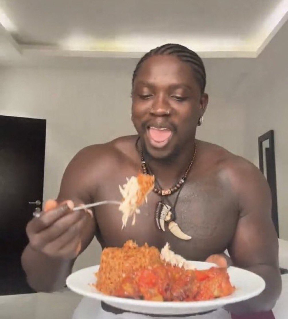 UCHE 🕊️ tweet media