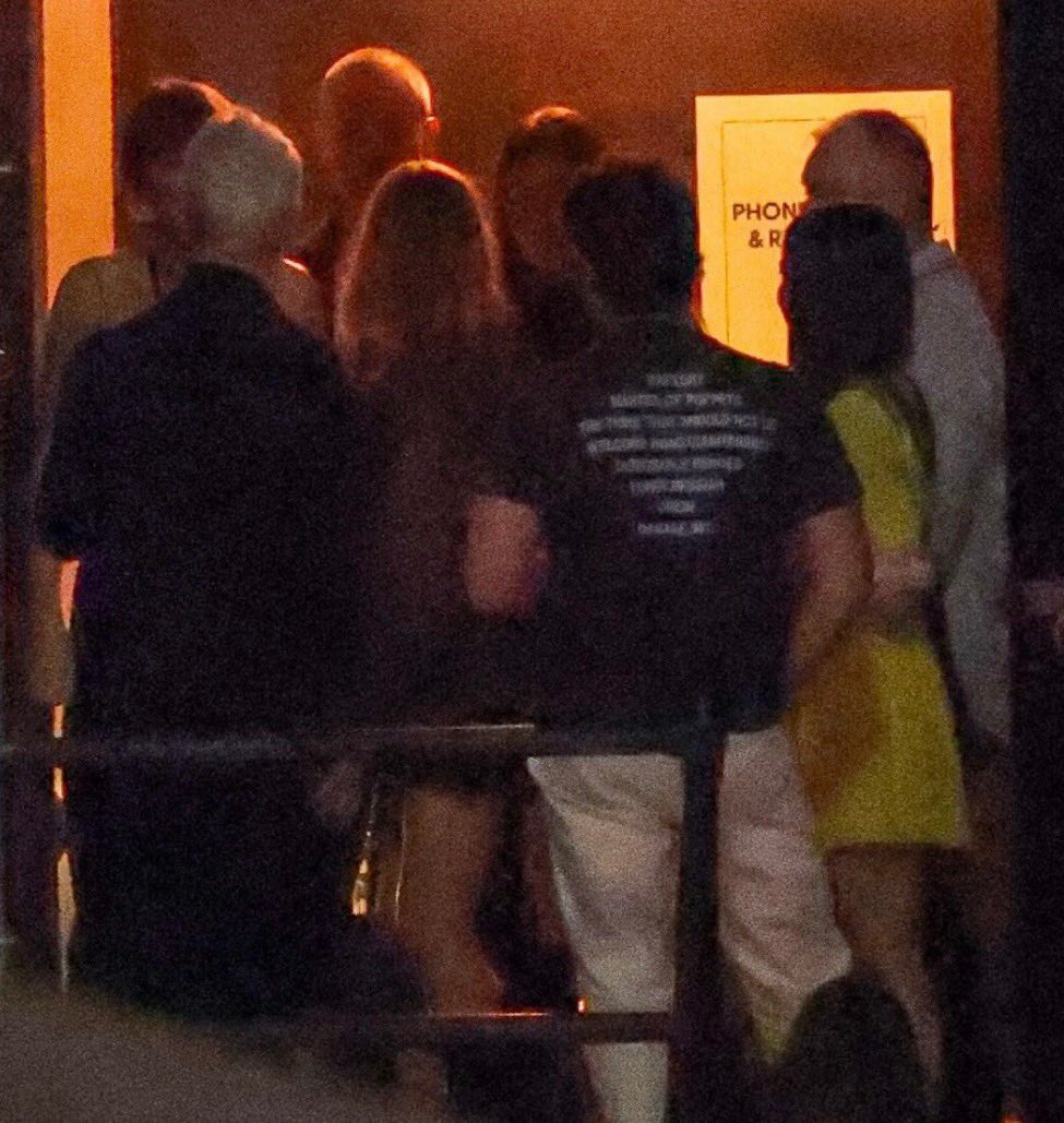 lara jurisdiva tweet media