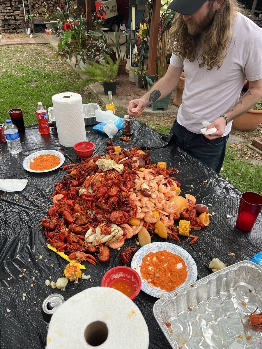 degen ghosty ☂️💧🛍️ tweet media