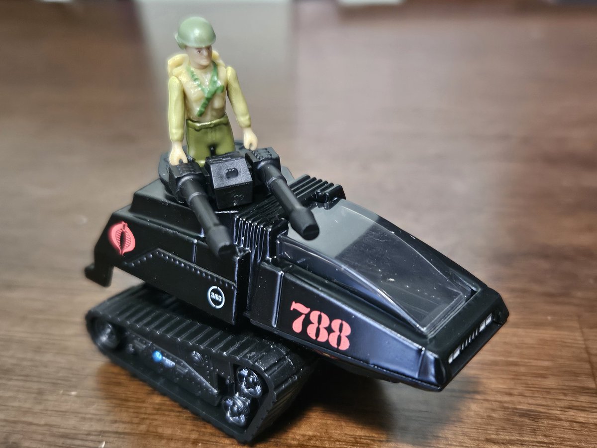 G_I_DAVE tweet media