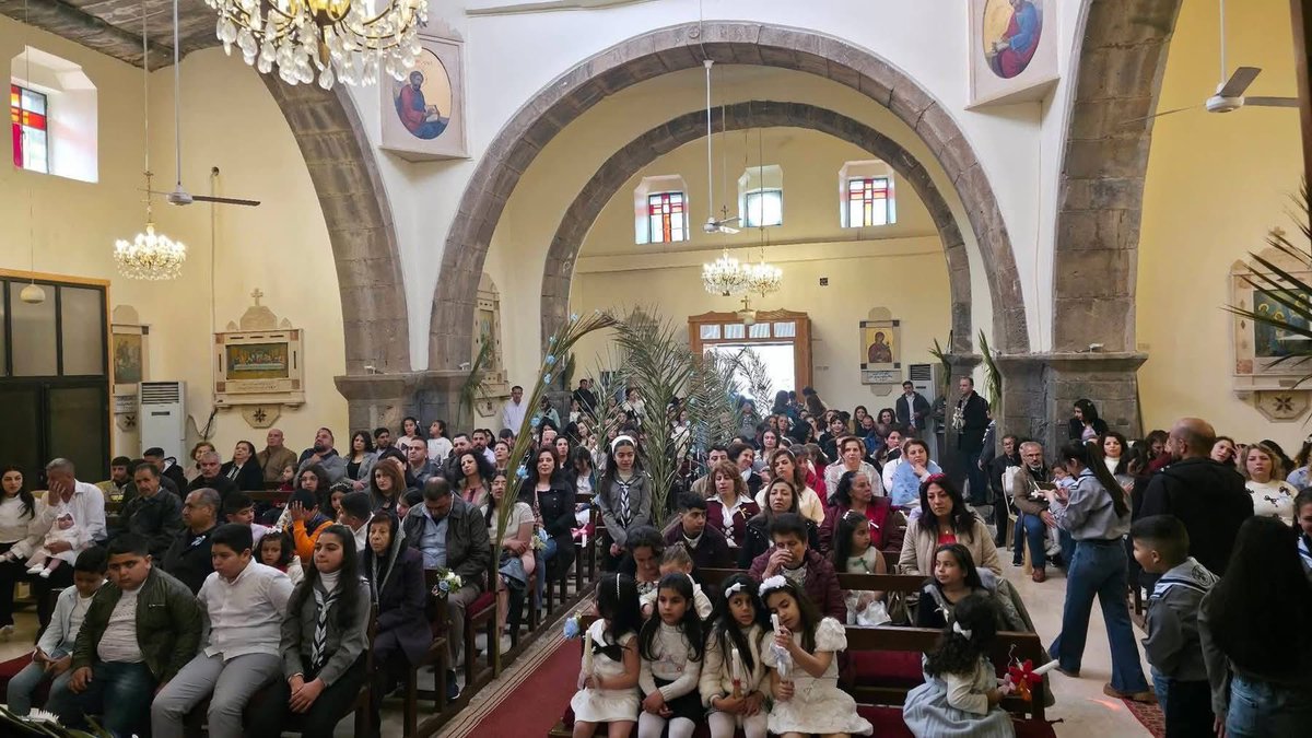 omar_alharir's tweet photo. Photos from Christian Palm Sunday celebrations in Daraa, southern Syria

#Syria #plamsundy #Christian https://t.co/7DUwFYCj3y