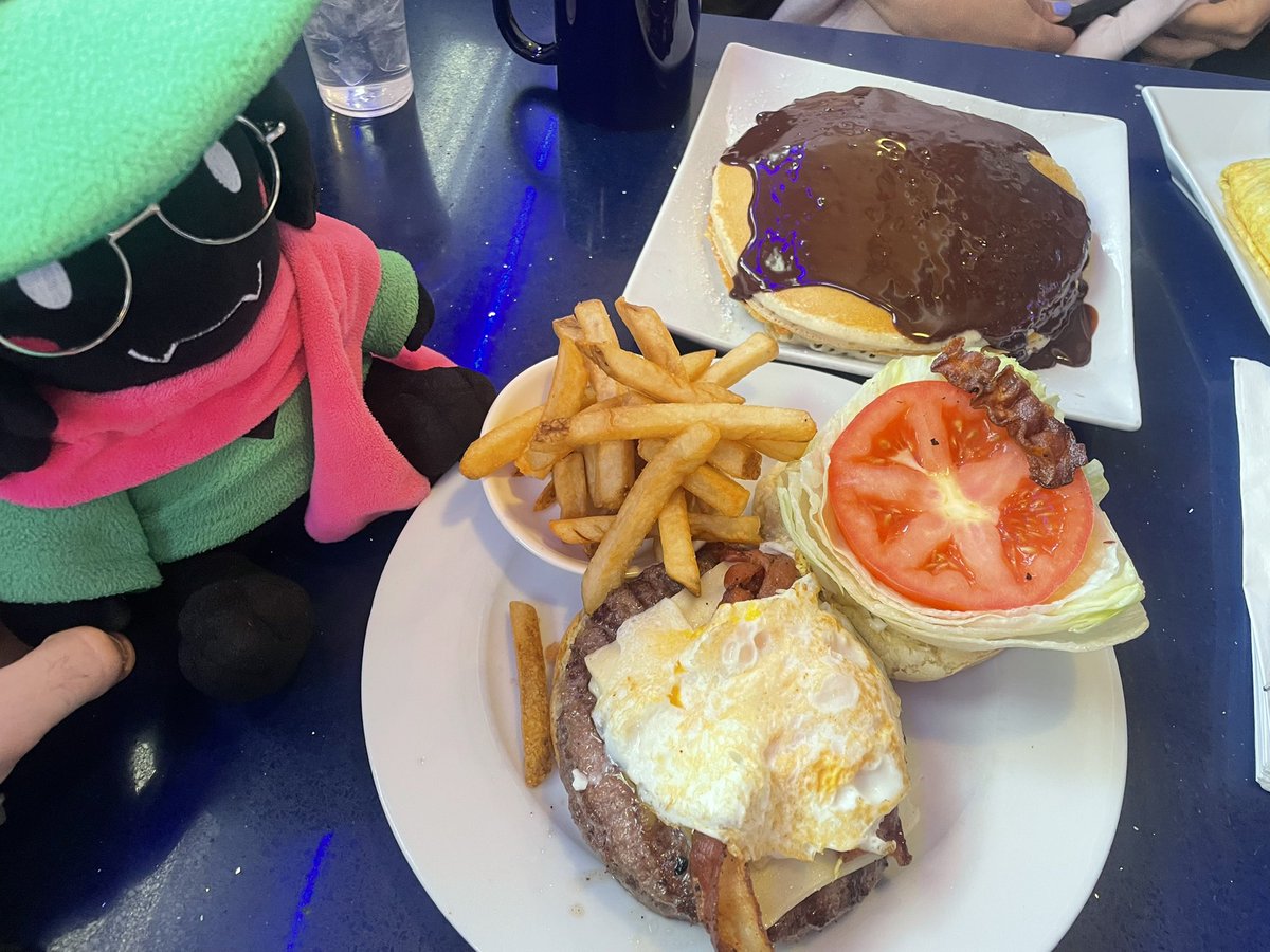 Deikaeus tweet media