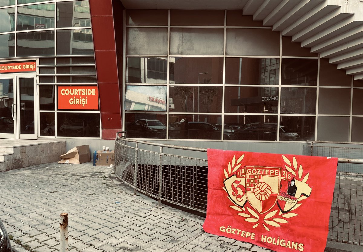 Göztepe Holigans tweet media
