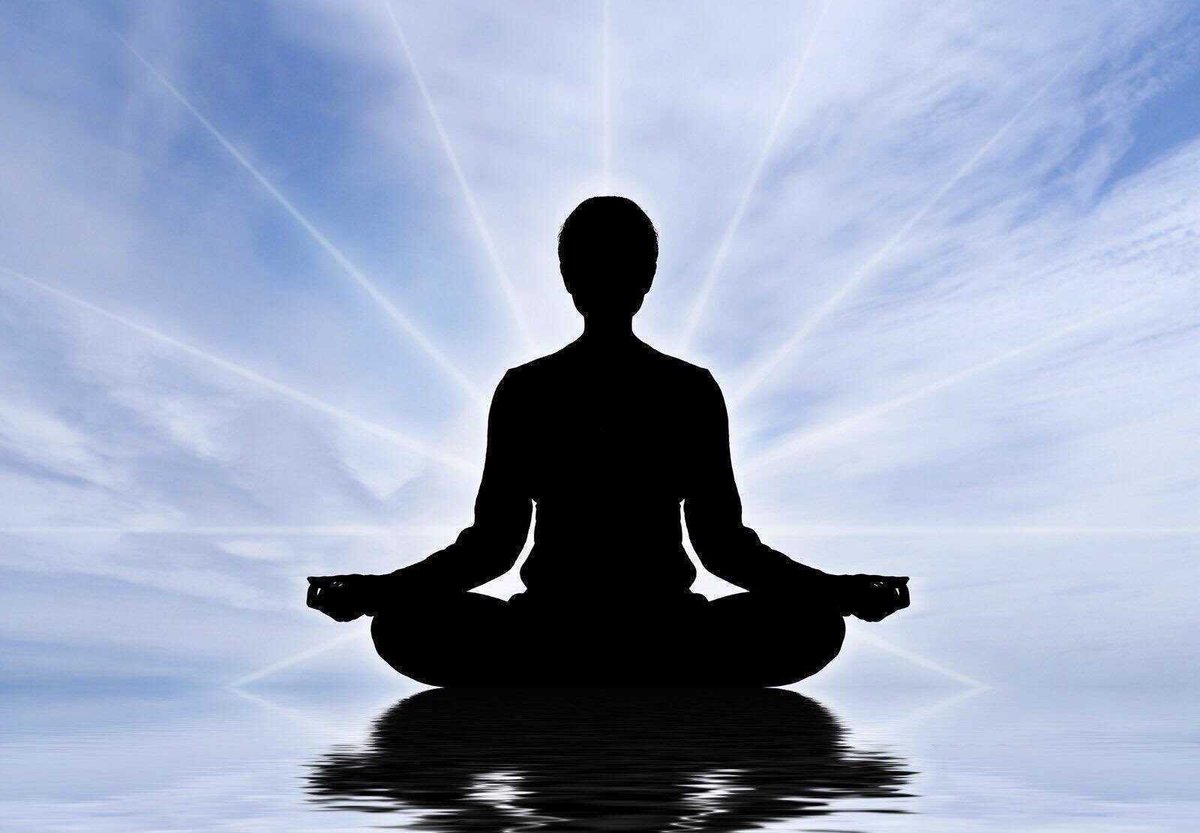 SellersDale's tweet image. There’s no such thing as a “bad” or “good” #meditation. Meditation isn’t about self-improvement—it’s a state of #being where you reconnect with your inner core &amp;amp; use what’s there to #heal yourself &amp;amp; to remove the layers you’ve built up. #yoga #mindfulness
dalesellers.com