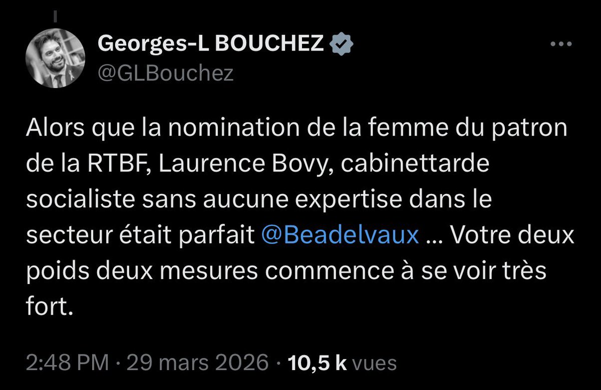 CarolineDesir tweet media