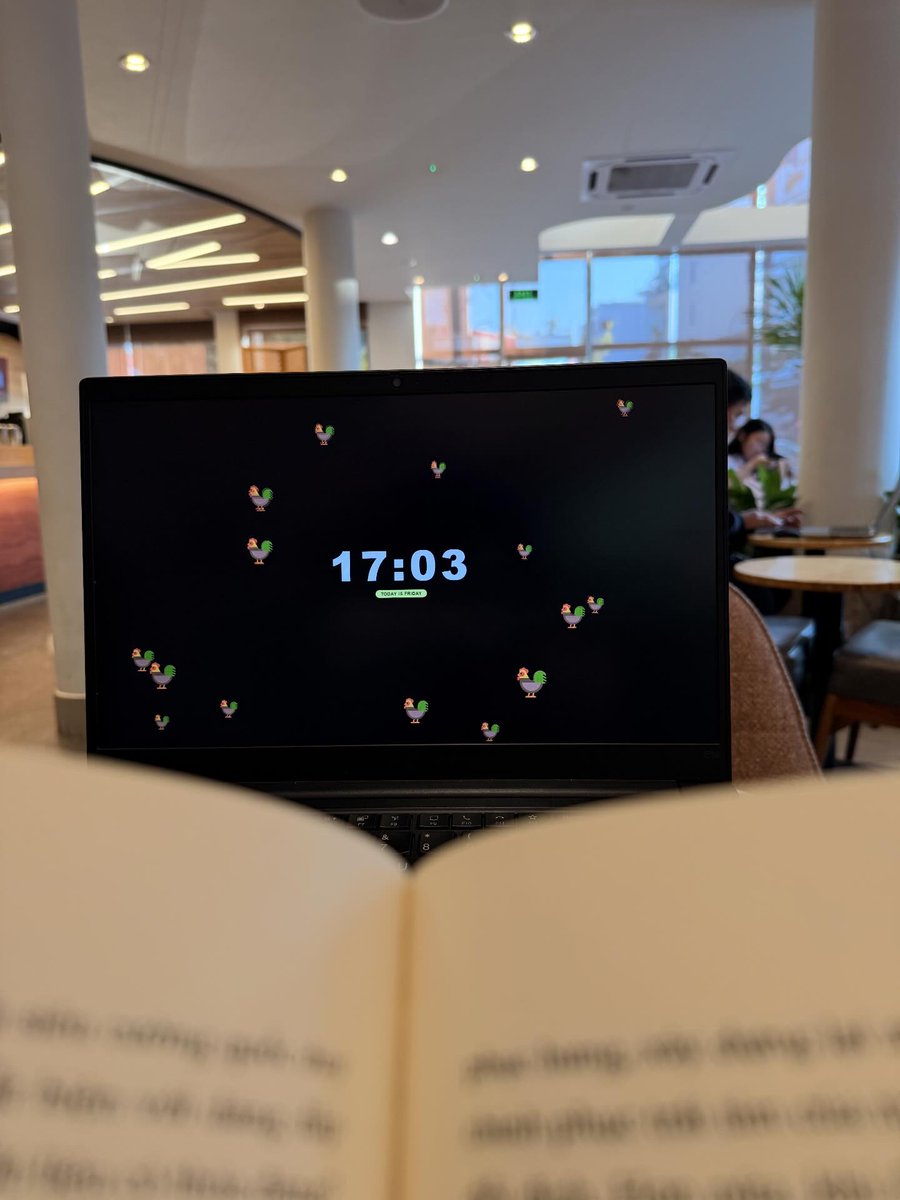 Jimin729's tweet photo. Built my first digital product. Mom said it’s good, now it’s your turn.
If this makes money, I’m a genius. If not… I hope it does  🥲
 https://t.co/ro9isDfYw4 https://t.co/2SECYgQtKZ