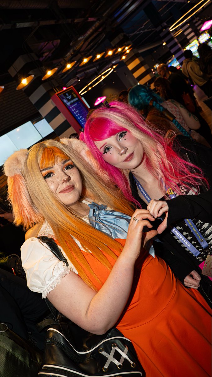 MeetUpsCardiff's tweet photo. Massive shoutout to everyone who attended our @DreamHack Birmingham after-party last night!

You were (and still are) wonderful, and we can’t wait to get together again 🫶

See you all at @TwitchCon Rotterdam 🫡 https://t.co/kSuwQQF5VC