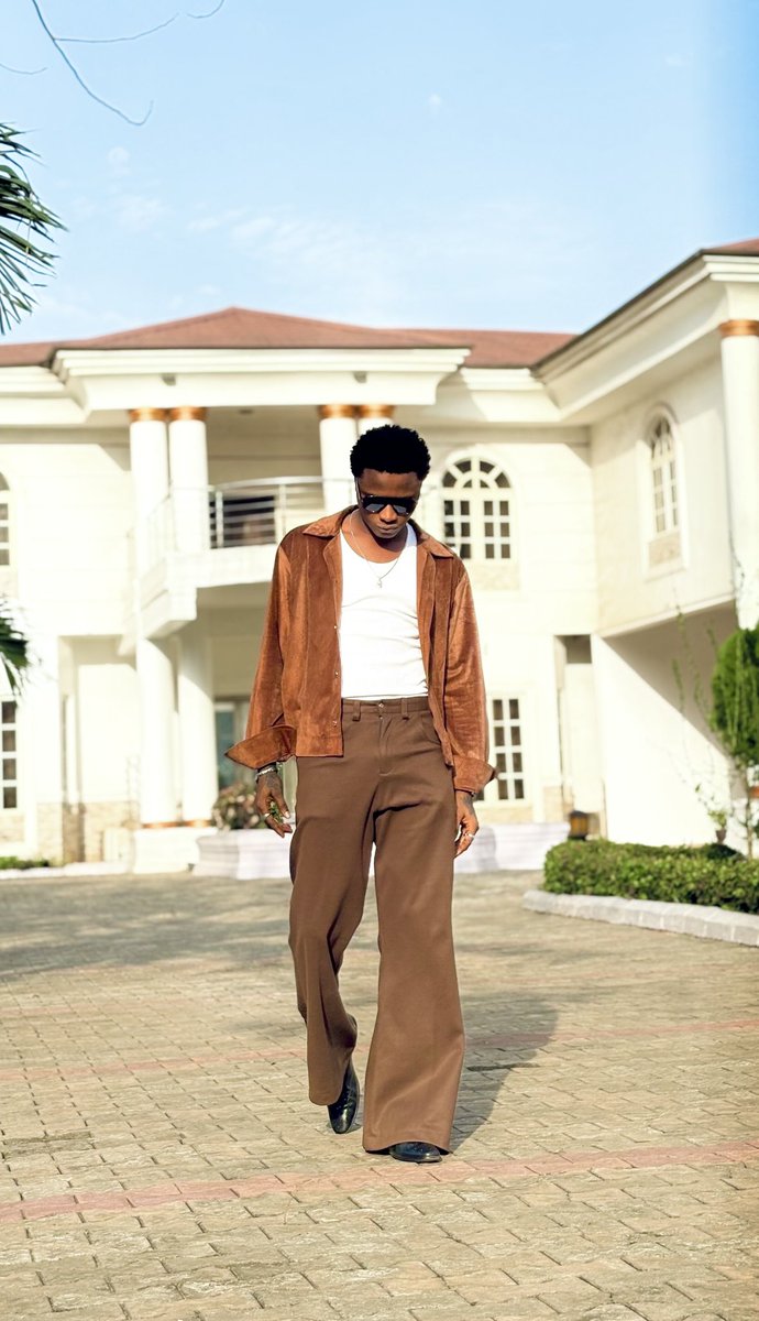 Whizzberry tweet media