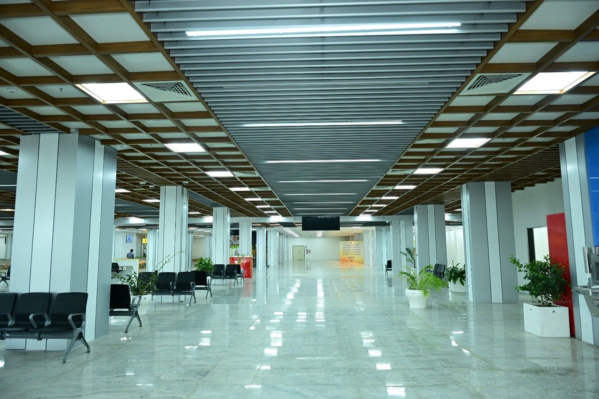 aaibplairport's tweet photo. The new Domestic Arrival Hall at the lower ground floor was inaugurated today at Raja Bhoj Airport, Bhopal by Hon’ble Minister of Civil Aviation Sh. Kinjarapu Rammohan Naidu through virtual mode. @MoCA_GoI @vipinkumarIAS @AAI_Official @aairedwr @JansamparkMP https://t.co/x1CsvSvIhU
