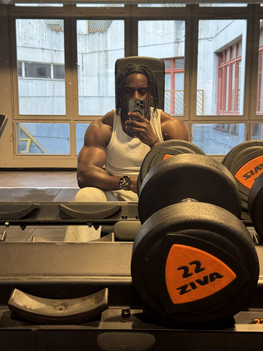 BMS | JOEL ZEPPELI 🇨🇮 tweet media