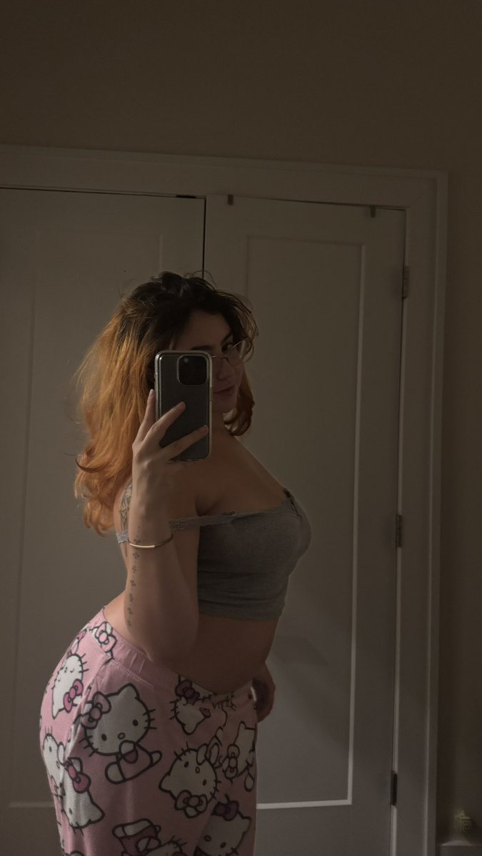 meow (mia) tweet media