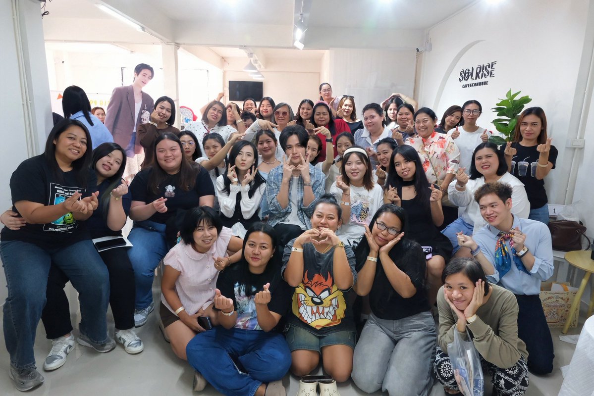 Yoon Phusanu tweet media