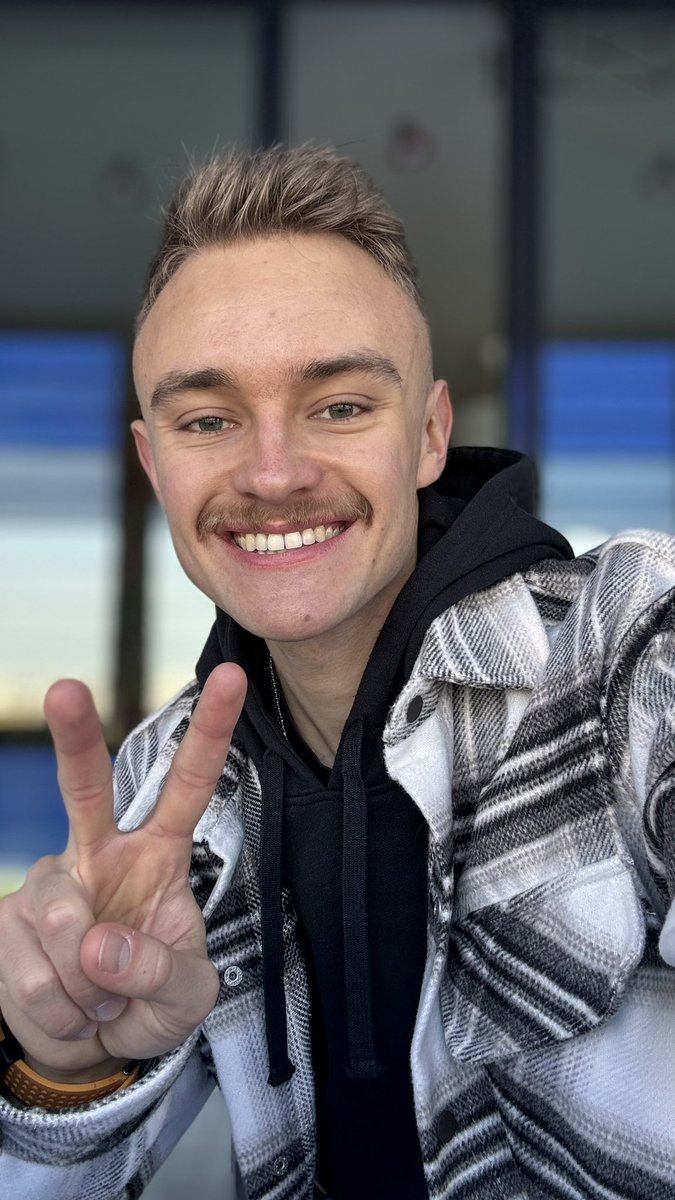 The Tortured Simon’s Place 🤍 tweet media