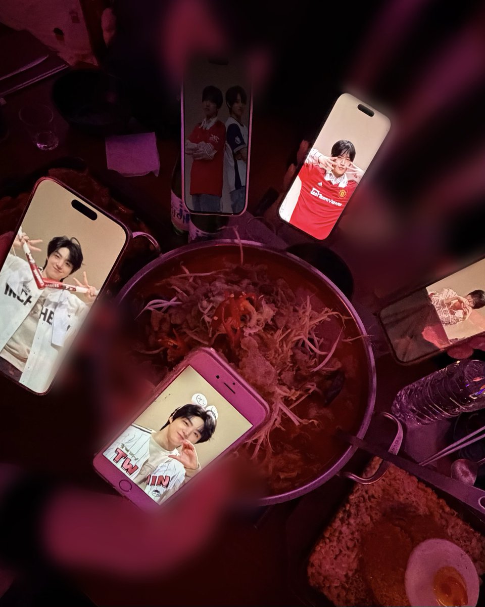 mu.·⑅ tweet media